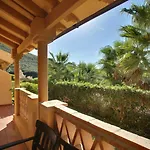 Charming Ground Floor In Elviria Apartmán Marbella