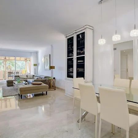 Charming Ground Floor In Elviria Daire *