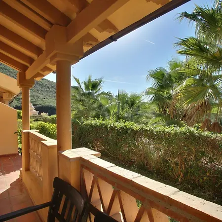 Charming Ground Floor In Elviria Apartment Marbella