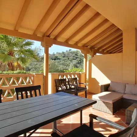 Charming Ground Floor In Elviria Apartment
