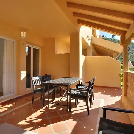 아파트 Charming Ground Floor In Elviria
