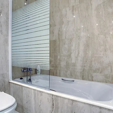 Charming Ground Floor In Elviria *