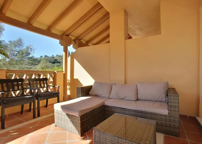 Apartment Charming Ground Floor In Elviria