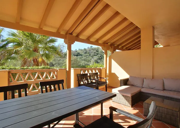 Charming Ground Floor In Elviria Apartment