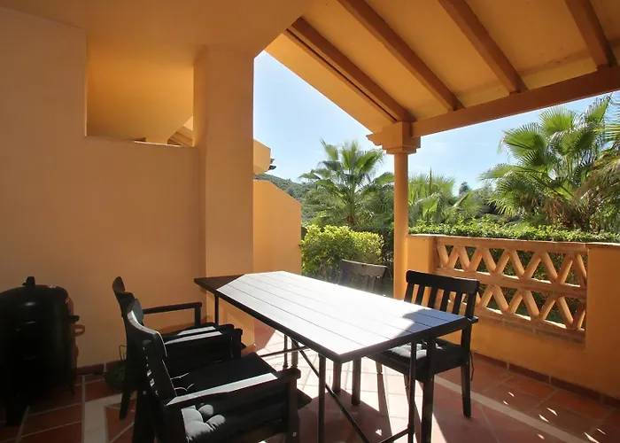 Charming Ground Floor In Elviria