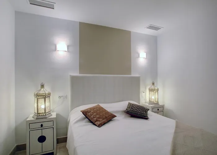 Charming Ground Floor In Elviria Apartment Marbella