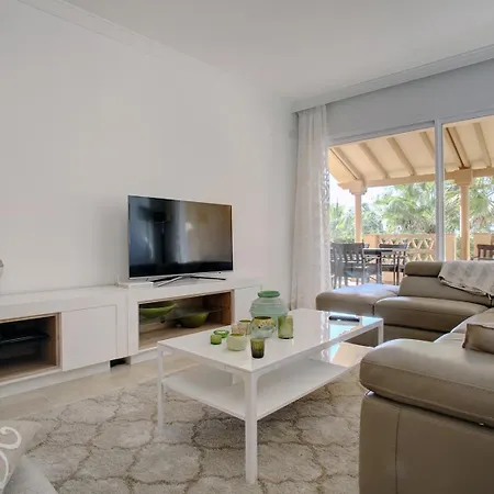 Charming Ground Floor In Elviria