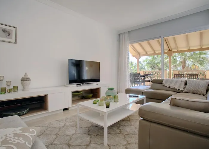 Charming Ground Floor In Elviria